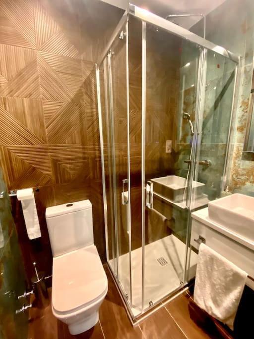 Piso De Diseno Junto Teatro Real Apartment Мадрид Екстериор снимка